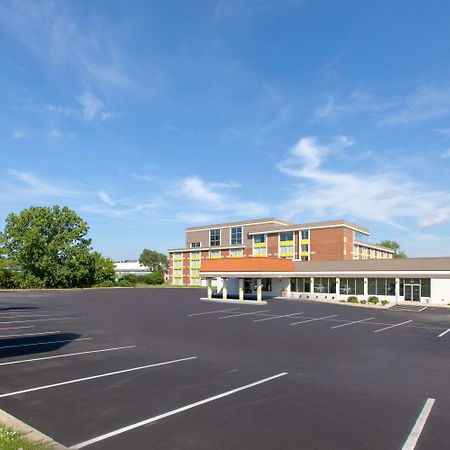 Days Inn & Suites By Wyndham Grand Rapids Near Downtown Wyoming Extérieur photo