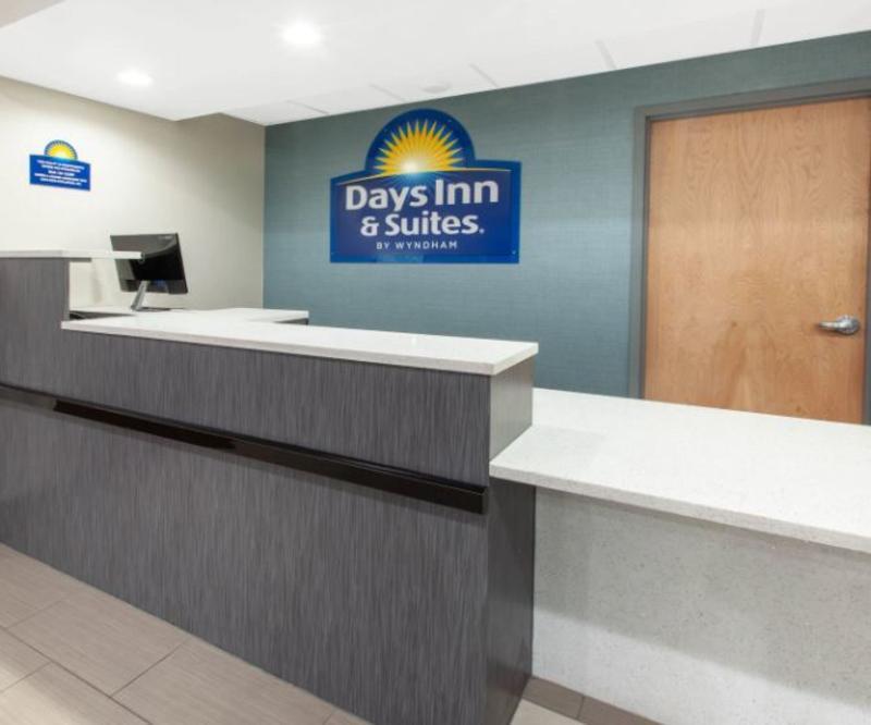 Days Inn & Suites By Wyndham Grand Rapids Near Downtown Wyoming Extérieur photo