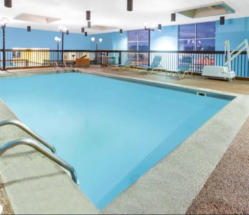 Days Inn & Suites By Wyndham Grand Rapids Near Downtown Wyoming Extérieur photo